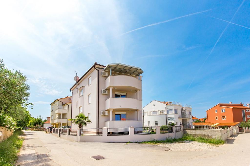 Apartments Tomo Medulin Luaran gambar