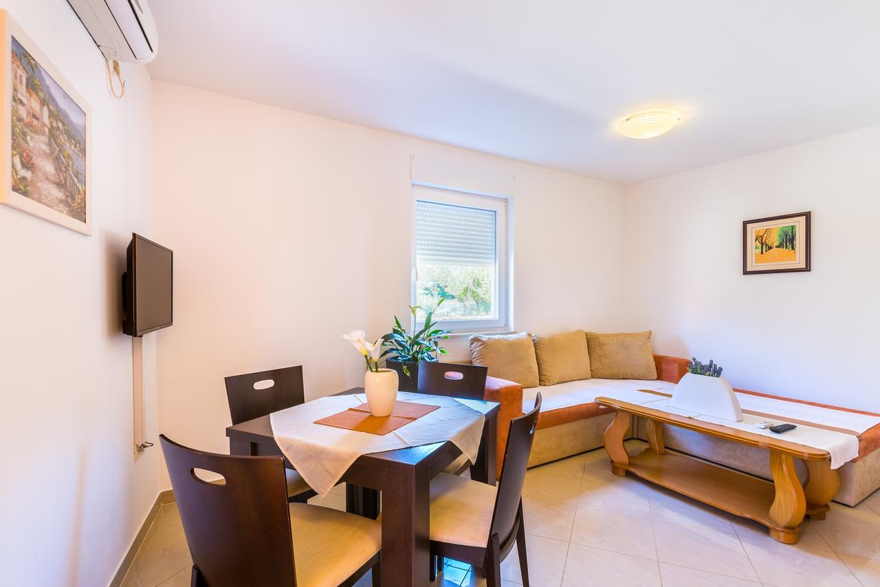 Apartments Tomo Medulin Luaran gambar